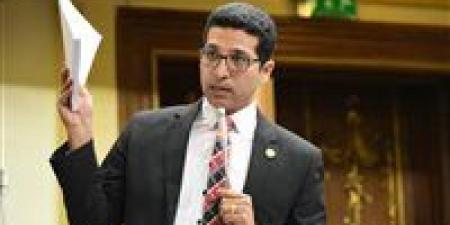 استبعاد
      هيثم
      الحريري
      بسبب
      استثناءه
      من
      أداء
      الخدمة
      العسكرية