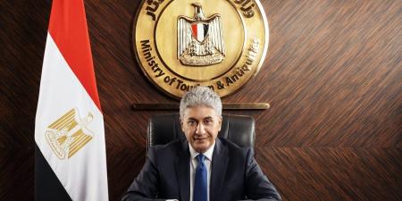 وزارة
      السياحة
      تتبرأ
      من
      بلاغ
      ضد
      أحد
      الصحفيين