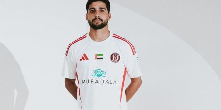 مدرب
      بيراميدز:
      الحديث
      عن
      انتقال
      إبراهيم
      عادل
      للأهلي
      سابق
      لأوانه