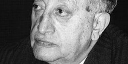 ميجيل
      أستورياس..
      شاعر
      المايا
      الذي
      جعل
      اللاتينية
      تتكلم
      بالسحر
