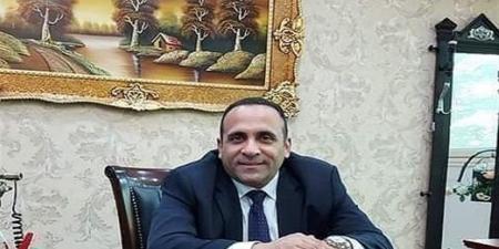 نادر
      نسيم:
      كلمة
      الرئيس
      بالندوة
      التثقيفية
      وثيقة
      وعي
      نحو
      بناء
      الإنسان
      وصون
      الوطن