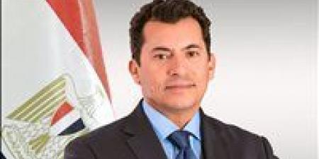 النادي
      الدولي
      للإعلام
      الرياضي
      يمنح
      أشرف
      صبحي
      الرئاسة
      الفخرية