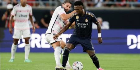 مشاهدة
      مباراة
      ريال
      مدريد
      ويوفنتوس
      بث
      مباشر
      RMA
      vs
      JUV
      في
      دوري
      أبطال
      أوروبا
      2025