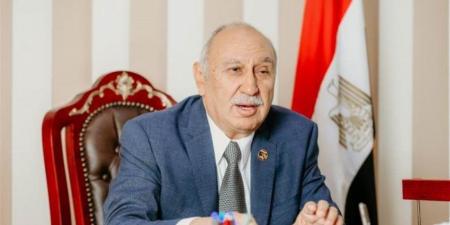 برلماني:
      القمة
      المصرية
      الأوروبية
      تعزز
      الشراكة
      والتعاون
      اقتصاديًا
      وسياسيًا