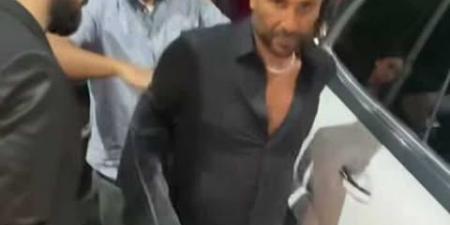إياد
      نصار
      وأوس
      أوس
      وكريم
      عفيفي
      ..
      نجوم
      الفن
      في
      حفل
      زفاف
      حاتم
      صلاح