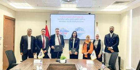 رئيس
      جامعة
      طنطا:
      مستشفى
      الجراحات
      الجديد
      تنضم
      لمنظومة
      التأمين
      الصحي
      الشامل