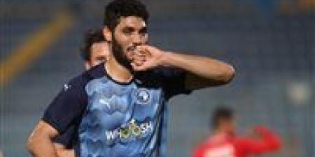 علي
      جبر:
      بيراميدز
      بطل
      الدوري
      الحقيقي
      و
      أتمنى
      انضمام
      أحمد
      الشناوي
      للمنتخب