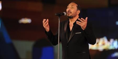 على
      الحجار
      يشعل
      مهرجان
      الموسيقى
      العربية
      بروائع
      "الليل
      وآخره"