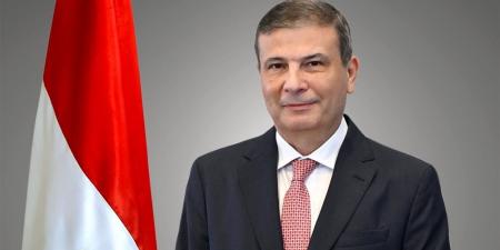 وزير
      الزراعة
      يحيل
      مخالفات
      الجمعية
      التعاونية
      بالعسيلية
      للنيابة
