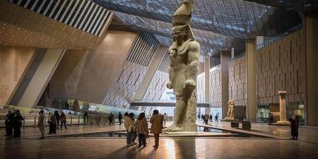 المتحف
      المصري
      الكبير..
      العالم
      يترقب
      افتتاح
      "التحفة
      المعمارية"
