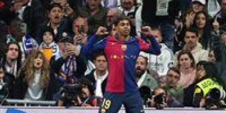 أطلق
      شرارتها
      لامين
      يامال..حرب
      التصريحات
      تشتعل
      بين
      ريال
      مدريد
      وبرشلونة
      قبل
      الكلاسيكو
      الإسباني