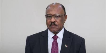 وزير
      خارجية
      السودان:
      نقف
      خلف
      مصر
      في
      قيادة
      القارة
      نحو
      مستقبل
      أكثر
      إشراقًا