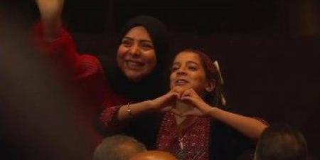الطفلة
      الفلسطينية
      ريتاج:
      أشكر
      الرئيس
      السيسي
      لأنه
      السبب
      في
      إيقاف
      الحرب