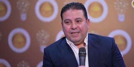 الشقنقيري:
      حزب
      الشعب
      الجمهوري
      وضع
      خطة
      شاملة
      لدعم
      مرشحيه