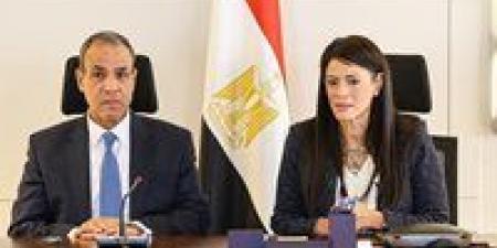 وزيرا
      التخطيط
      والخارجية
      يبحثان
      التكامل
      والتنسيق
      للترويج
      للسردية
      الوطنية
      للتنمية
      الاقتصادية