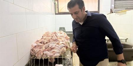 الطب
      البيطري
      بالغربية
      يضبط
      14
      طن
      لحوم
      ودواجن
      غير
      صالحة
      للاستهلاك
      الآدمي