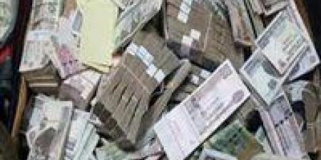 5
      ملايين
      جنيه..
      ضربات
      أمنية
      متواصلة
      لضبط
      المتلاعبين
      في
      سوق
      النقد
      الأجنبي