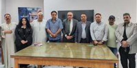 ندوة
      موسعة
      بين
      التموين
      والتأمين
      الصحي
      بالإسماعيلية
      لتعزيز
      التعاون
      وخدمة
      المواطنين