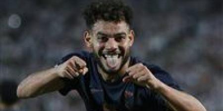 إيهاب
      الكومي:
      اتحاد
      الكرة
      الحالي
      تأكد
      أن
      خطاب
      عقوبة
      ايقاف
      دونجا
      انه
      تم
      إرساله
      الى
      الزمالك