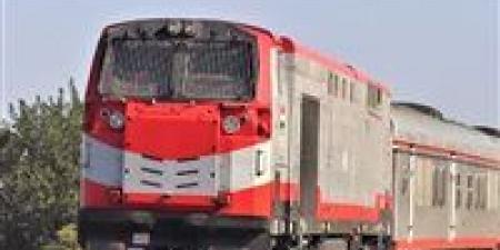 مصرع
      شخص
      تحت
      عجلات
      القطار
      في
      قرية
      الدير
      بالأقصر..
      والحزن
      يخيم
      على
      الأهالي