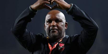 "شوبير"
      يكشف
      كواليس
      اجتماع
      "لبيب"
      مع
      وزير
      الشباب
      والرياضة..
      ويوضح
      موقف
      "موسيماني"