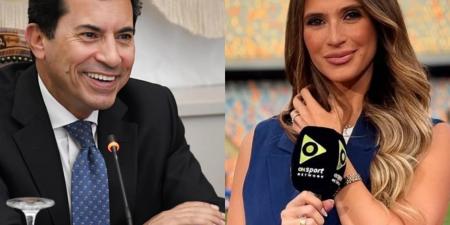 الإعلامية
      ميريهان
      عمرو:
      أشعر
      دائمًا
      بشغف
      وزير
      الشباب
      والرياضة
      ودعمه
      لكل
      الألعاب