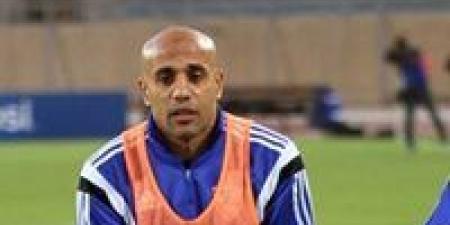 علاء
      عبد
      الغني
      يرد
      على
      اتهام
      لاعبي
      الزمالك
      بشرب
      الشيشة