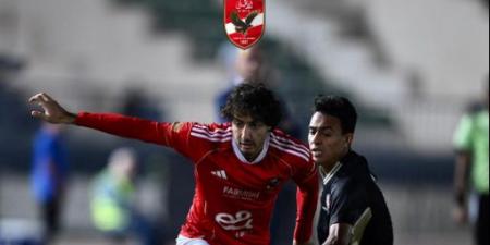 بهدية
      من
      محمد
      الشناوي:
      بتروجيت
      يتقدم
      على
      الأهلي
      بهدف
      نظيف
      في
      الدوري
      المصري
      الممتاز