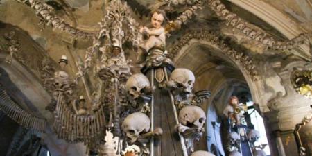 «من
      كهف
      الأشباح
      إلى
      بوابة
      الجحيم»..
      تعرف
      على
      أكثر
      الأماكن
      رعباً
      على
      وجه
      الأرض