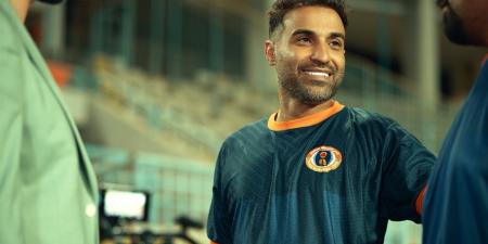 بعد
      عرض
      آخر
      حلقاته..
      أحمد
      فهمي
      يوجه
      رسالة
      لفريق
      العمل
      والجمهور