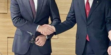 لأول
      مرة:
      شهادة
      جامعية
      معتمدة
      لطلاب
      الصف
      الأول
      الثانوى
      فى
      الذكاء
      الاصطناعي