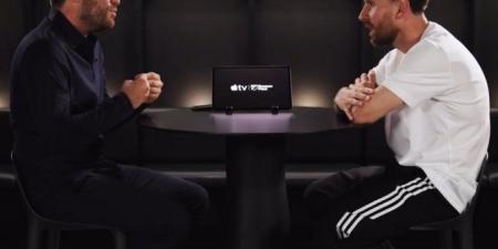 ليونيل
      ميسي:
      لا
      أشعر
      بالملل
      من
      تسجيل
      الأهداف..
      وأتعلم
      كل
      يوم
      جديد
      في
      كرة
      القدم
      وفي
      الحياة