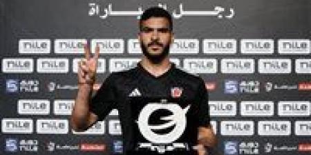 بتروجيت:
      هناك
      اتفاق
      بعقد
      ثلاثي
      لانتقال
      حامد
      حمدان
      الى
      الزمالك
      ولكنه
      غير
      موقع
      من
      اي
      طرف