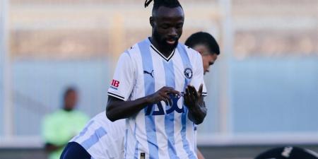 مشاهدة
      مباراة
      بيراميدز
      والتأمين
      الإثيوبي
      بث
      مباشر