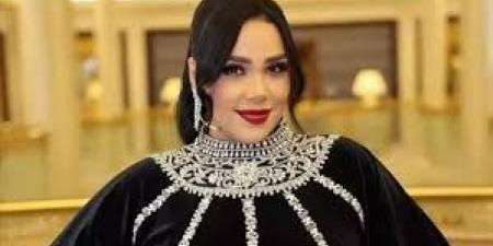 شيماء
      سيف
      تعلق
      على
      تأثير
      خسارة
      وزنها
      بالكوميديا:
      مال
      خفه
      الدم
      بالدهون
      ؟