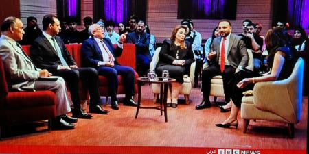 رئيس
      تحرير
      تحيا
      مصر
      عمرو
      الديب
      لـ
      BBC:
      لا
      يوجد
      ما
      يمنع
      رجال
      الأعمال
      من
      خوض
      انتخابات
      البرلمان..
      وعصر
      الفساد
      «انتهى»
      وكبار
      الساسة
      بالعالم
      منهم
      رجال
      أعمال