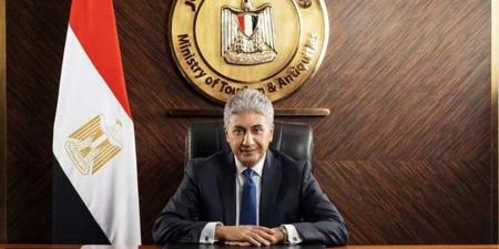 وزير
      السياحة:
      افتتاح
      المتحف
      المصري
      الكبير
      سيغير
      الخريطة
      الثقافية