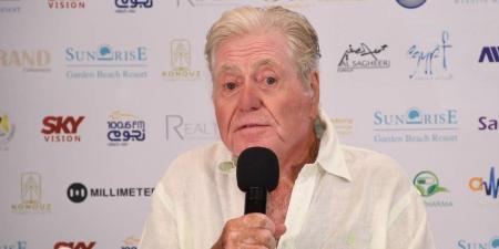 حسين
      فهمي
      قبل
      افتتاح
      المتحف
      المصري
      الكبير:
      لحظة
      فخر
      ووجهة
      مشرفة