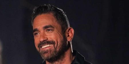 أمير
      كرارة
      لـ«الدستور»:
      افتتاح
      المتحف
      الكبير
      حدث
      عالمي
      فخر
      لكل
      مصري