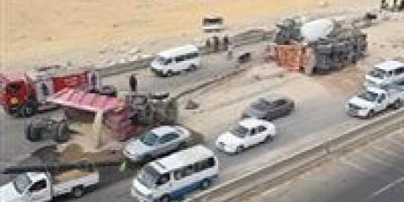 مصرع
      شخصين
      وإصابة
      4
      في
      تصادم
      تريلا
      بعدد
      من
      السيارات
      بنفق
      الأوتوستراد