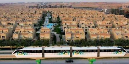 رسميًا..
      موعد
      تشغيل
      المونوريل
      والقطار
      الكهربائي
      السريع