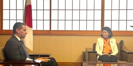 سفير
      مصر
      باليابان:
      اليابان
      شريك
      استراتيجي
      وممول
      تنموى
      رئيسي
      للمتحف
      المصري
      الكبير
      المشروع
      الثقافي
      الأضخم
      في
      العالم