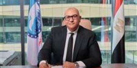 أحمد
      الشناوى
      يوجه
      تحية
      تقدير
      وإجلال
      للرئيس
      السيسي
      بمناسبة
      افتتاح
      المتحف
      المصري
      الكبير