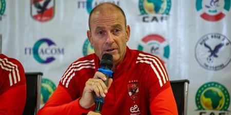 ييس
      توروب:
      أتحمل
      المسؤولية
      عن
      ضياع
      الفوز..
      وأزمة
      ثقة
      وراء
      تراجع
      الفاعلية
      الهجومية
      للأهلي