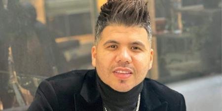 بسببها عيّط قدام الكعبة.. عمر كمال يكشف تفاصيل قصة حب فاشلة غيّرت حياته