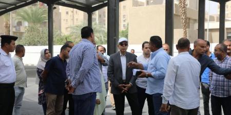 تمهيداً لافتتاحه .. محافظ المنيا يتفقد التجهيزات النهائية بمجمع مواقف سمالوط الجديد