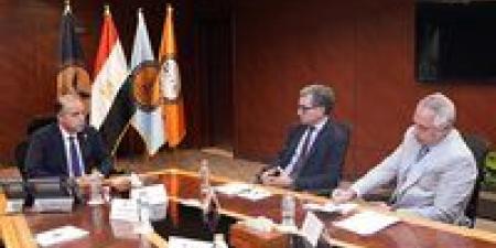 الرقابة المالية: إصدار حزمة القرارات التنظيمية الخاصة بآليات الشورت سيلنج للأسهم قبل نهاية العام الجاري