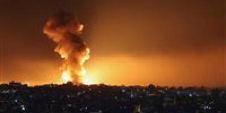 غارات اسرائيلية متتالية وعنيفة شرق خان يونس
