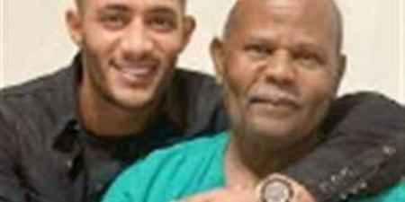 مصطفى كامل نقيب الموسيقيين ينعي والد محمد رمضان