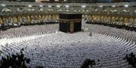 ساعات حاسمة قبل إغلاق باب الحج السياحي..اعرف الأسعار